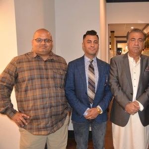 Meet your Posher, Omar